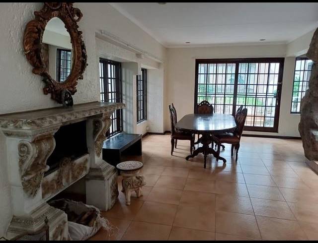 3 BEDROOM PROPERTY TO RENT IN DOWERGLEN EXT 5